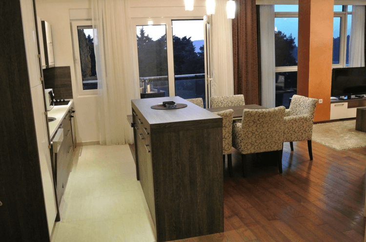 Crystal Apartments
