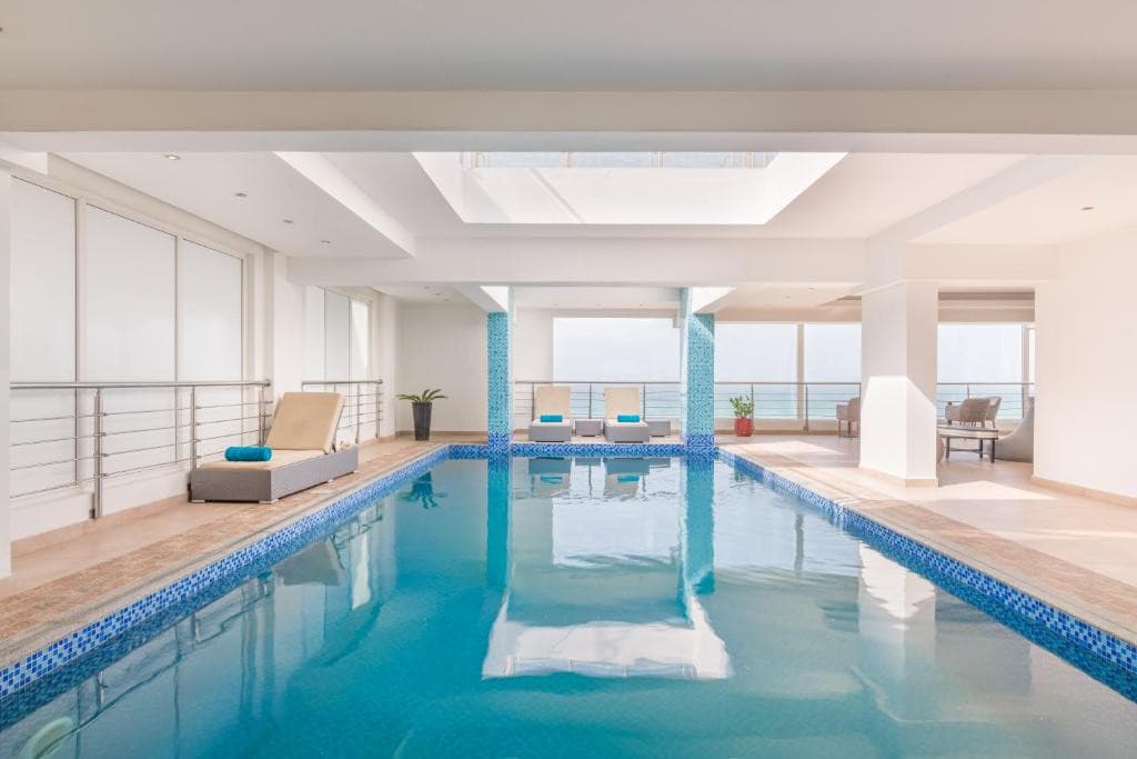 AL HAIL WAVES HOTEL