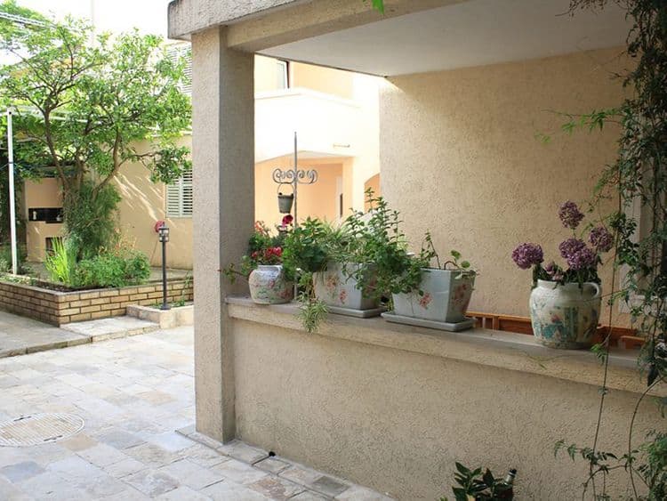 Dragan Villa