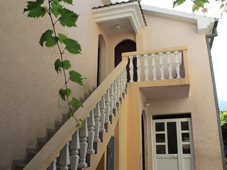 Dragan Villa