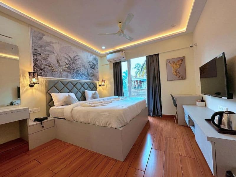 La Baga Beach Hotel