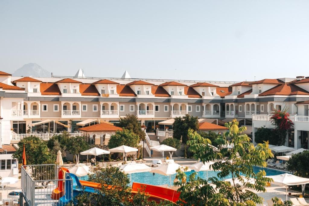 Garden Resort Bergamot Hotel