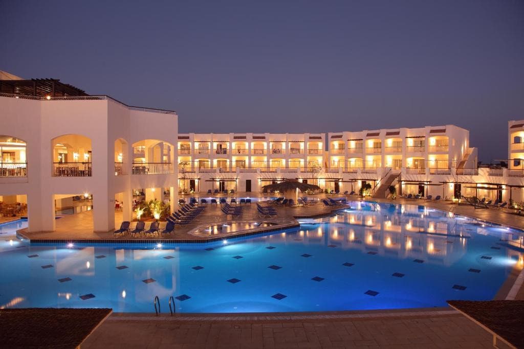 Jaz Neo Sharks Bay 4*