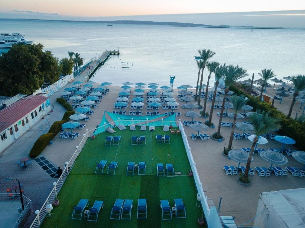 Minamark Beach Resort