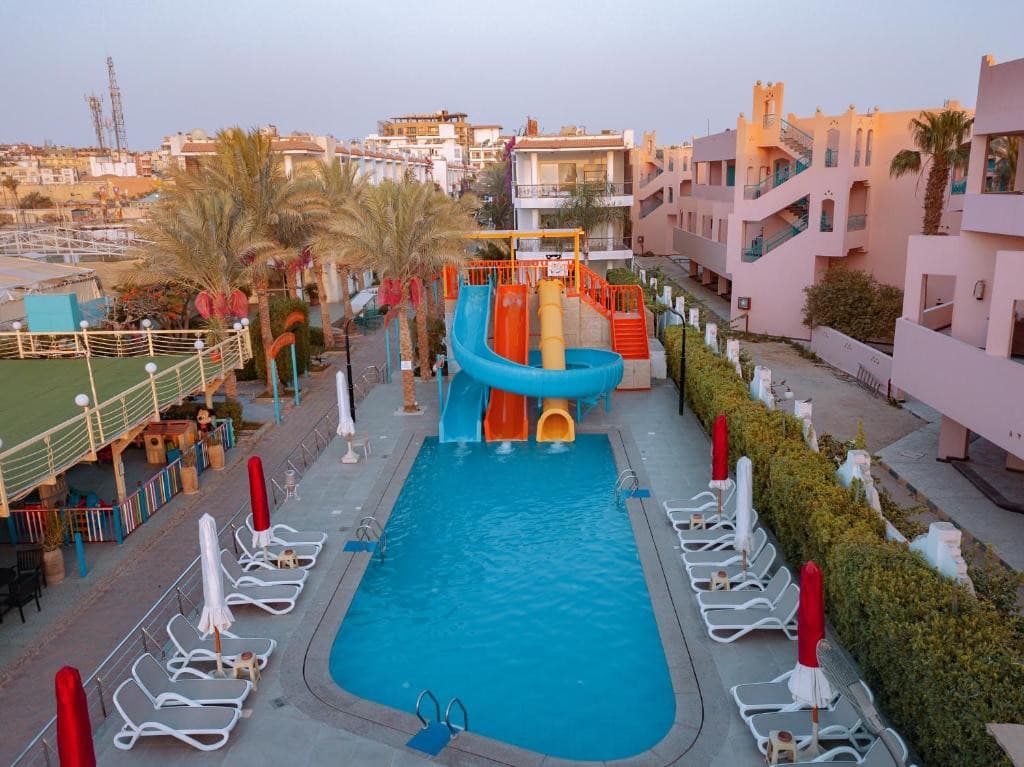 Minamark Beach Resort