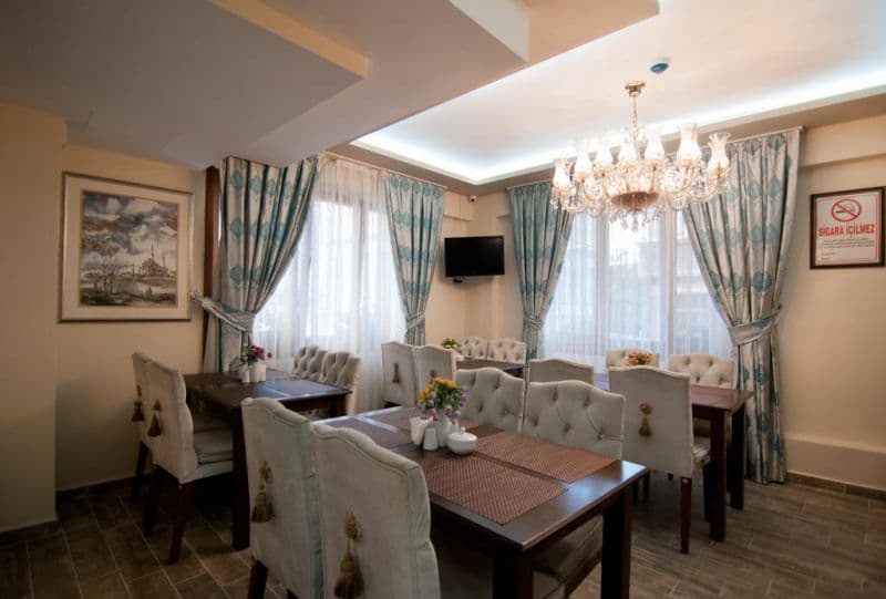 A LA SOFIA HOTEL