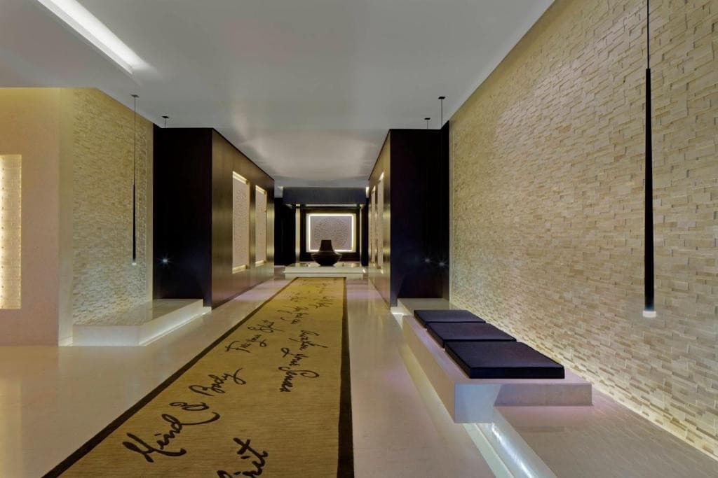 Le Meridien Dubai Hotel & Conference Centre