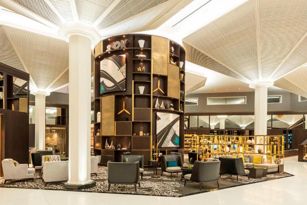 Le Meridien Dubai Hotel & Conference Centre
