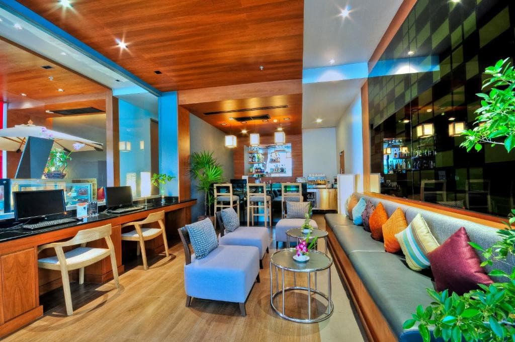 The Ashlee Heights Patong Hotel & Suites
