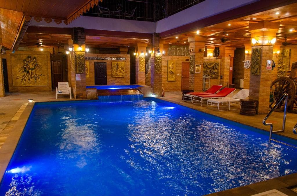 Отели 4*
