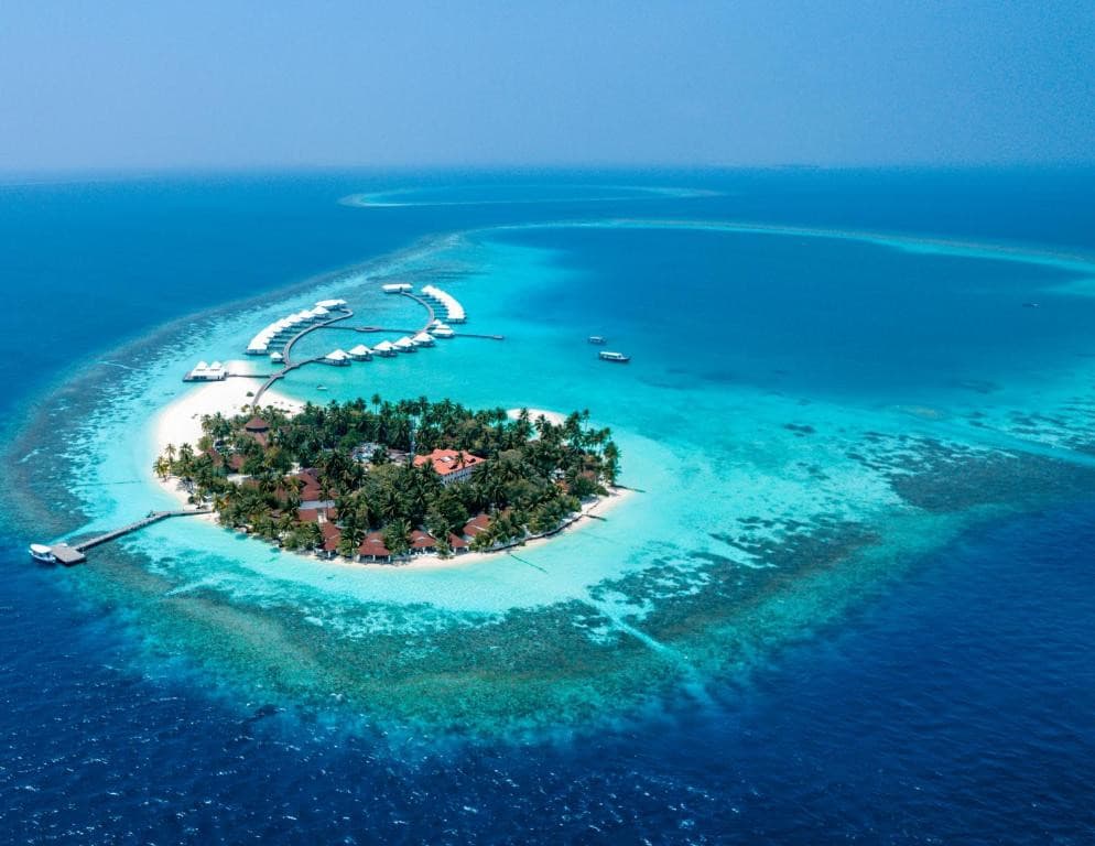 Diamonds Athuruga Maldives