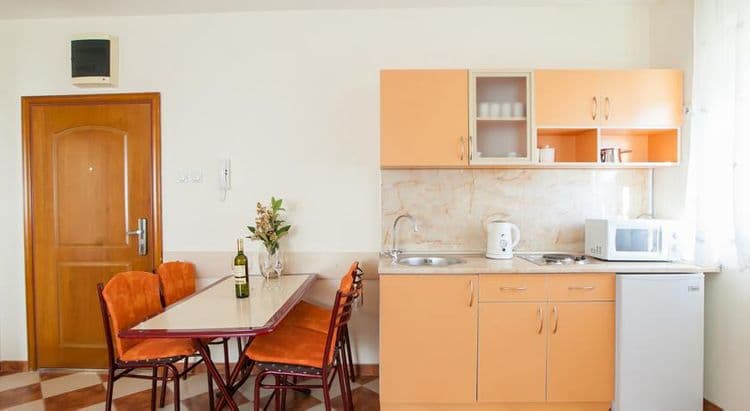 M Apartment