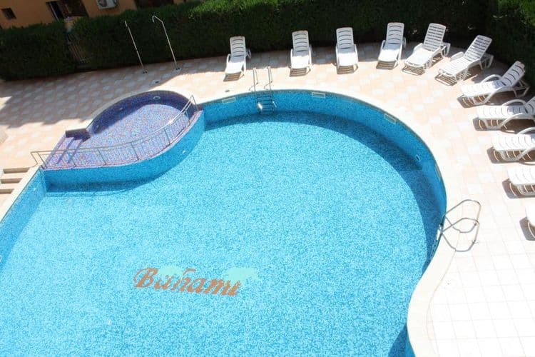 Bahami Complex