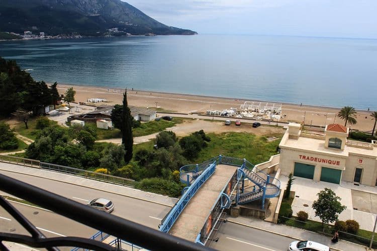 Ivanovic 2016 Villa
