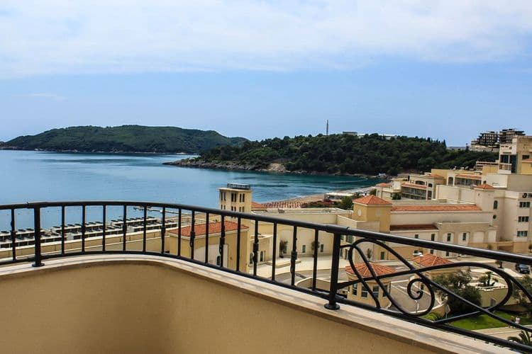 Ivanovic 2016 Villa