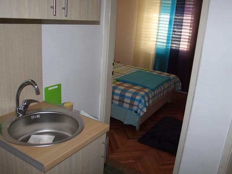 Danica Franeta Apartments