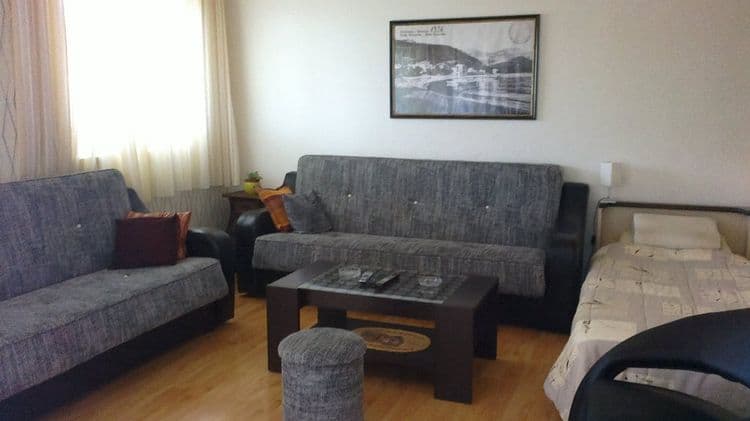 Nikolos Jovanovic Villa
