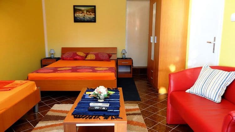 Villa Nena Apartments