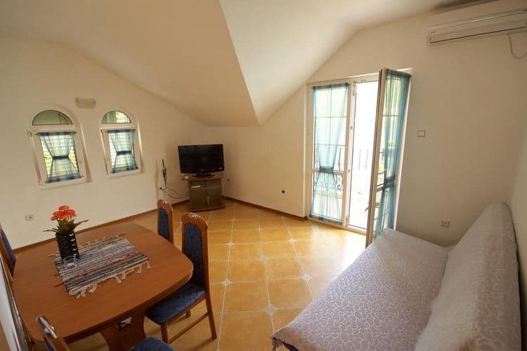 Paradiso Apartments