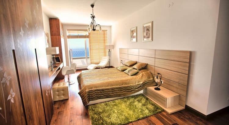 Lighthouse Apartments & Villas