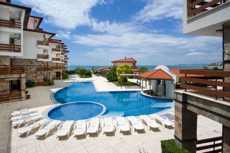 Robinson VIP Apartments
