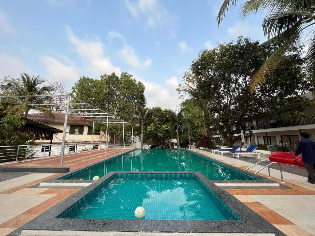 THE BYKE ROYALE PEARL GOA