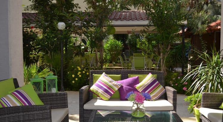 Tasiana Hotel Apartment Complex