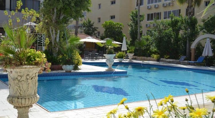Tasiana Hotel Apartment Complex