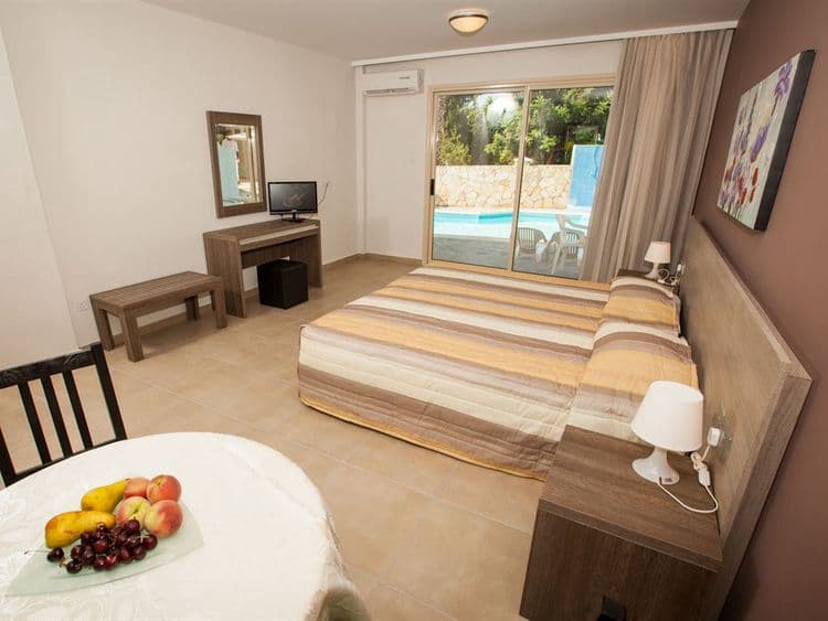 Crystallo Apartments