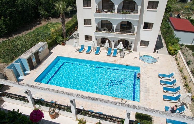 Stephanos Hotel Apartments