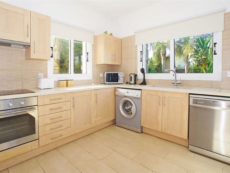 Cavo Greco Villas2Let