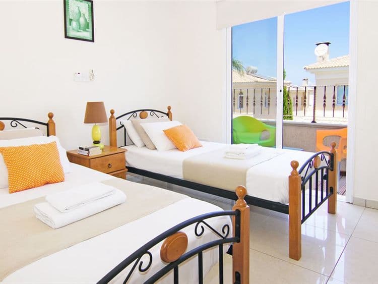 Kapparis Villas2Let