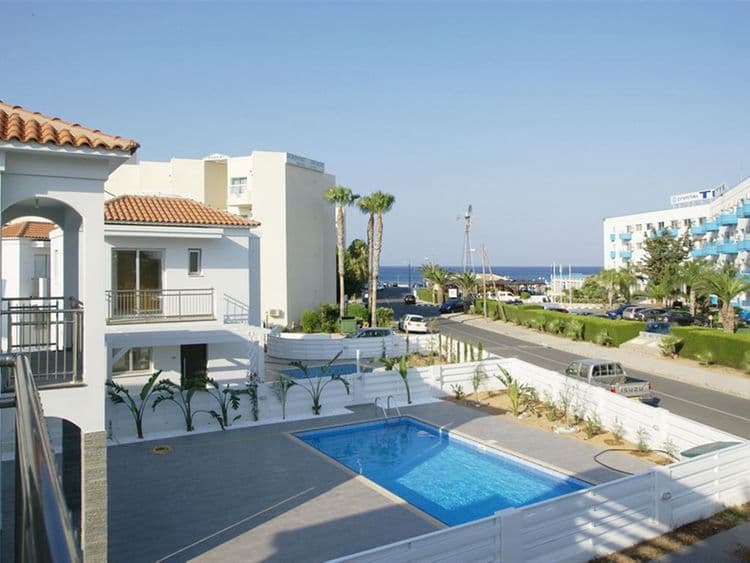 Pernera Villas2Let