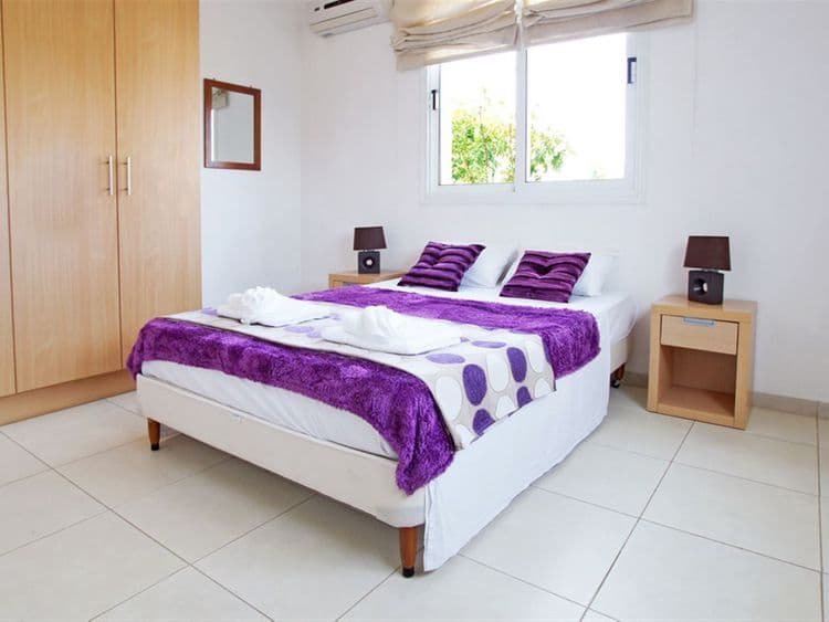 Pernera Villas2Let