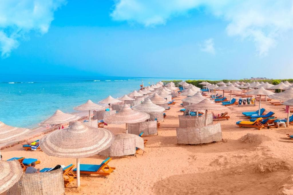 Charmillion Sea Life Resort 4*
