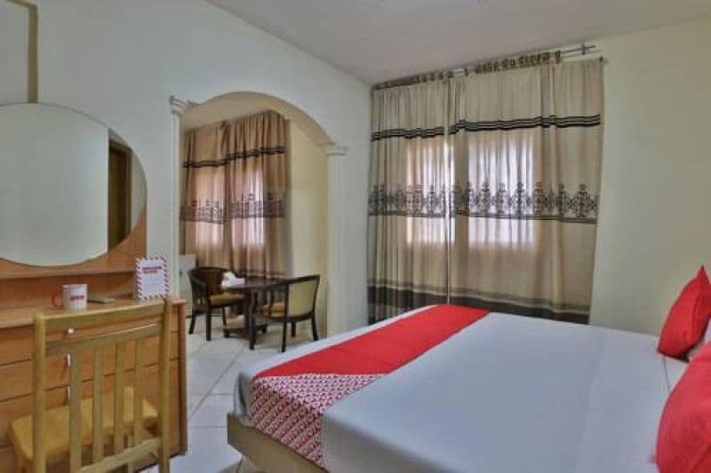 Zariana Hotel