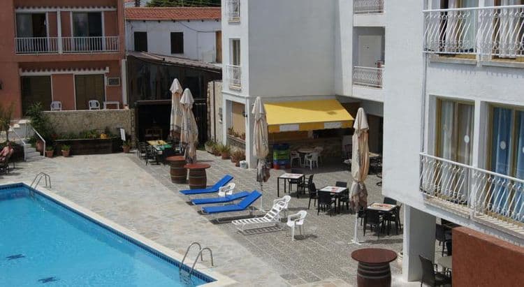 Antonis G Hotel Apartments