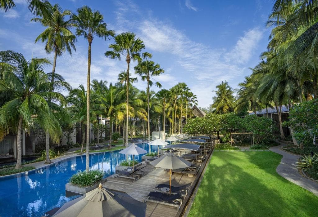 Twin Palms Phuket Resort
