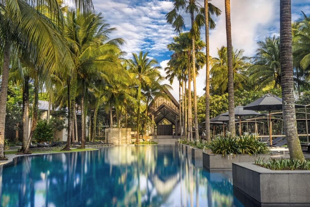 Twin Palms Phuket Resort
