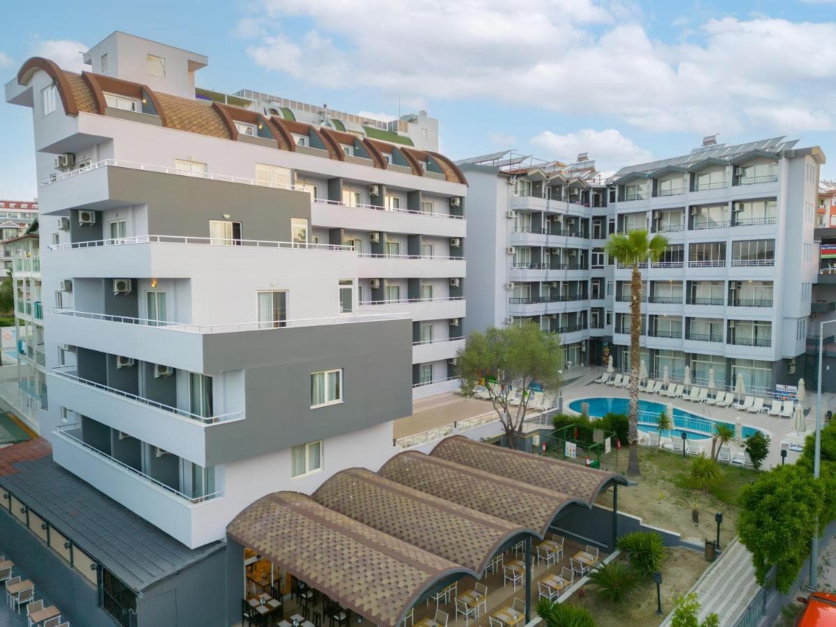Sweet Park Hotel