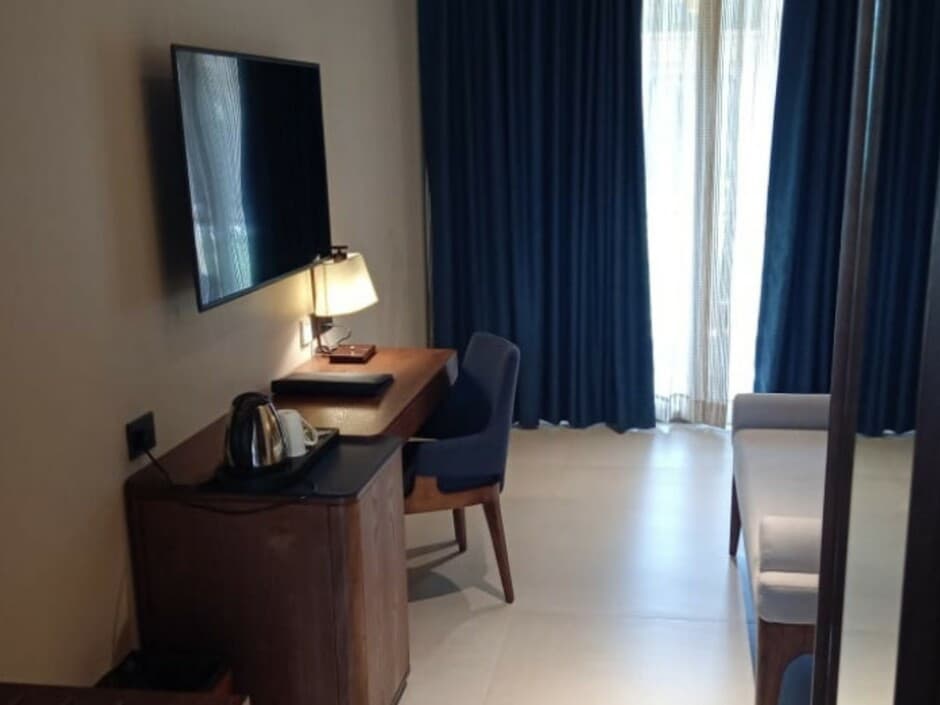 MARQUIS BEACH RESORT