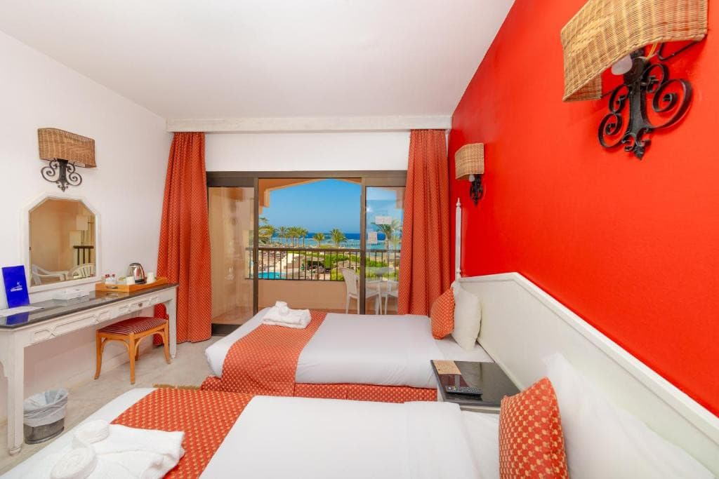 Flamenco Beach & Resort