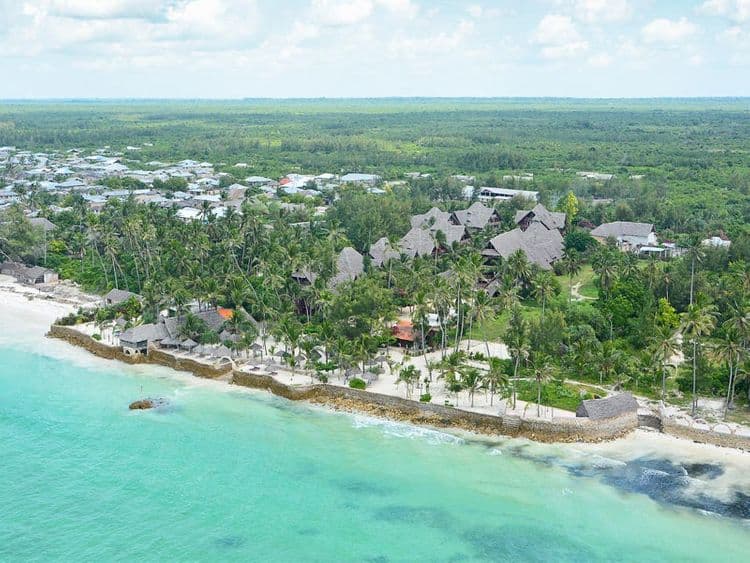Palumboreef Beach Resort