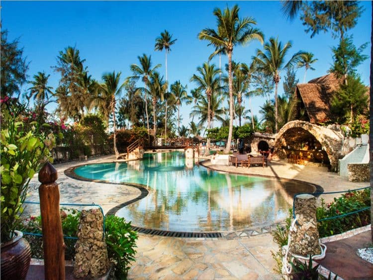 Palumboreef Beach Resort