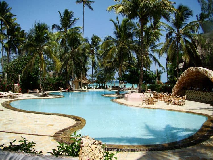 Palumboreef Beach Resort
