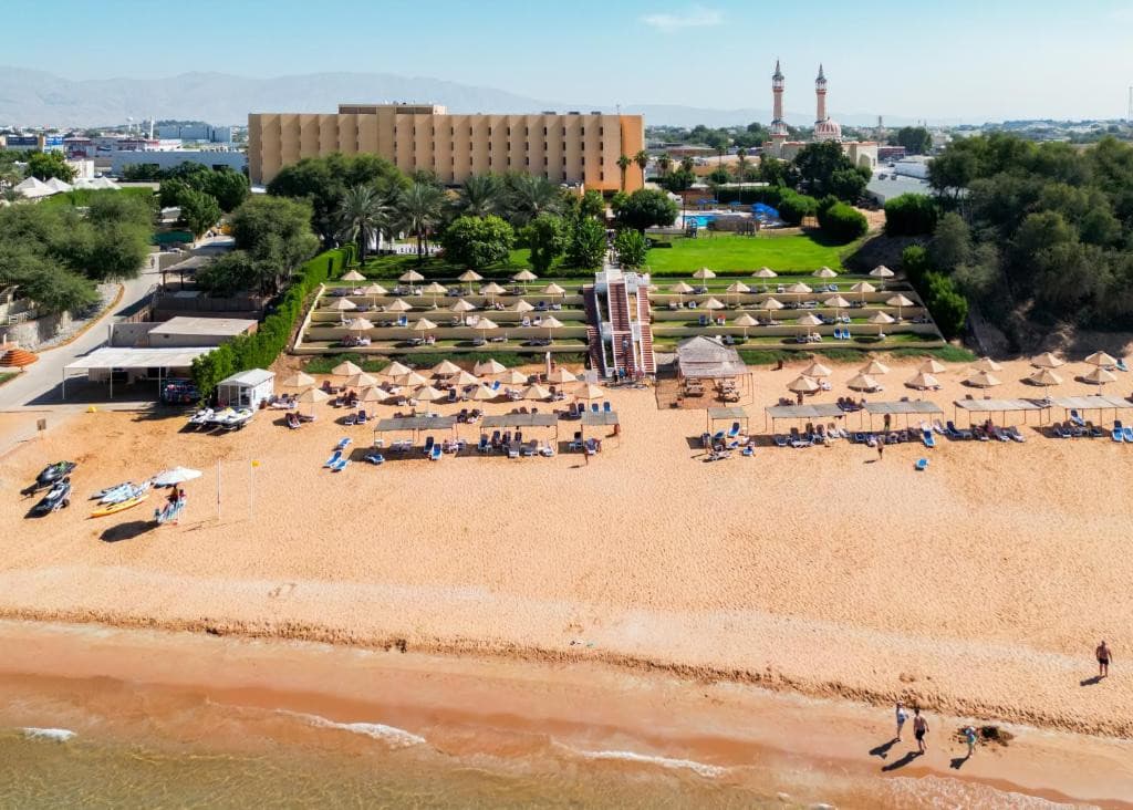 BM Beach Hotel