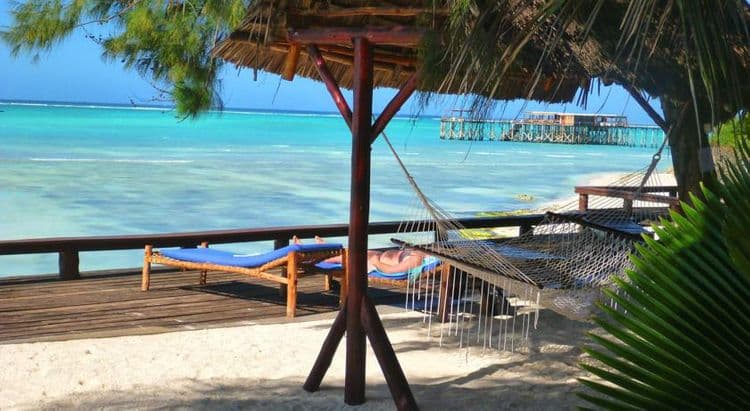 Mnarani Beach Cottages