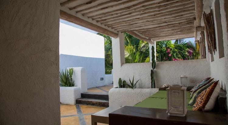 Uzuri Villa