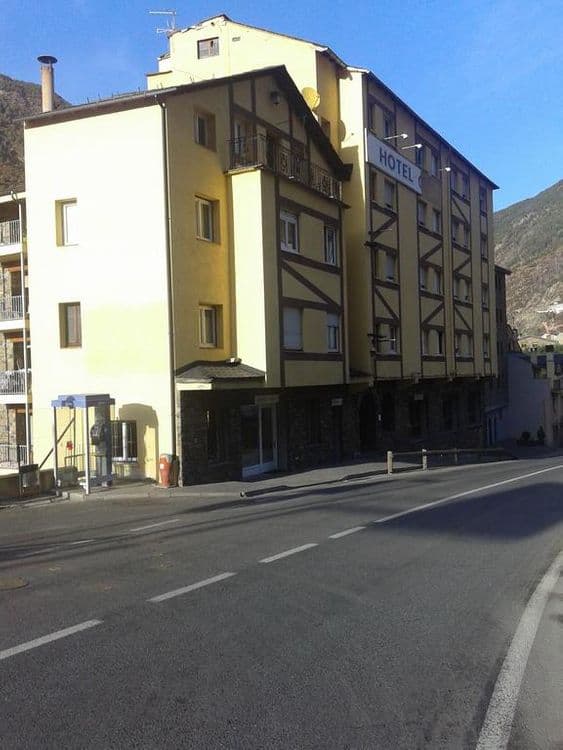 Hermus Hotel