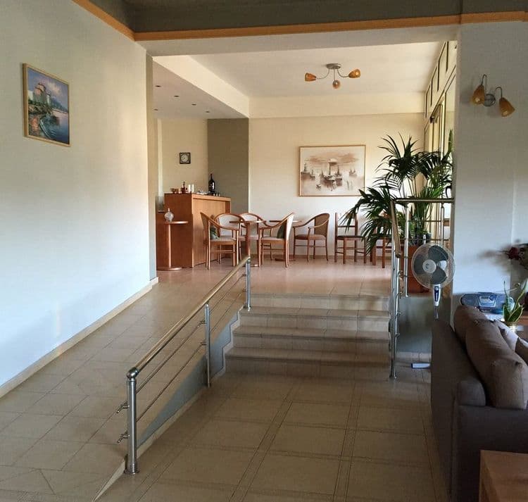 Fotis Studios Apartments